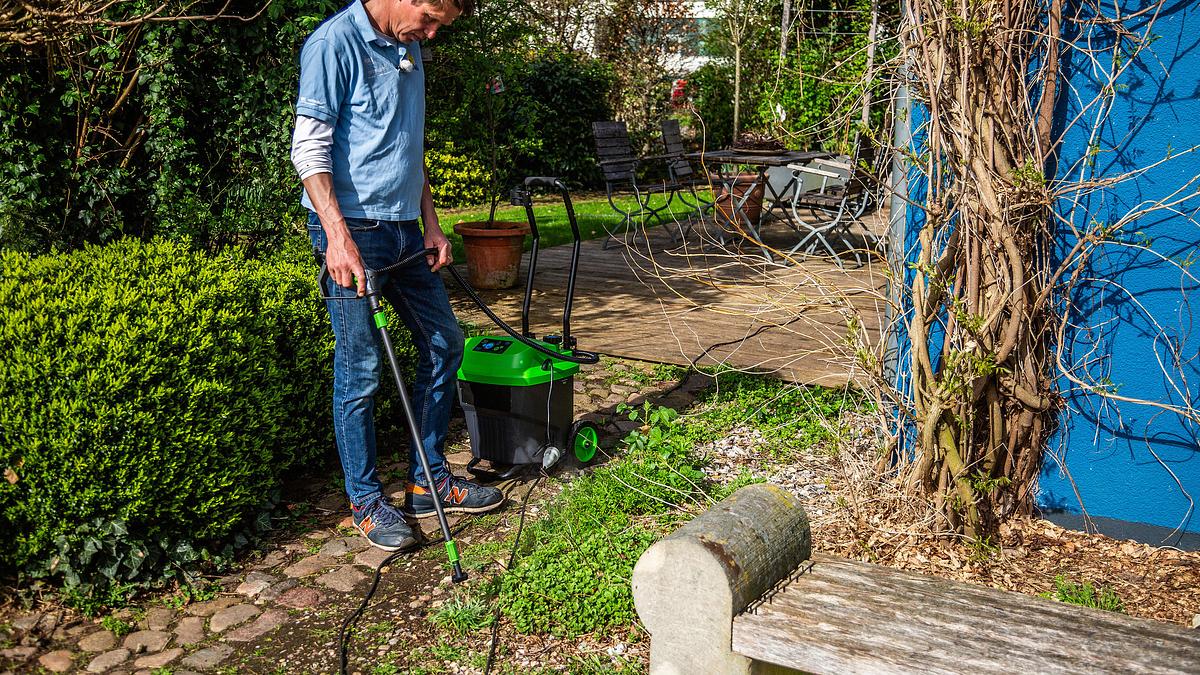 rasch durch den garten