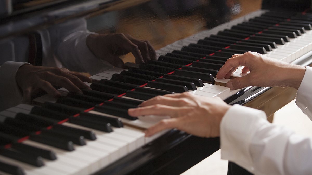 klavierduette - mozart: ravel: rachmaninoff