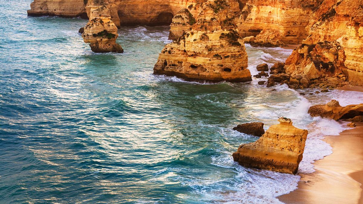 die algarve - schroffe klippen, sanfte lagunen