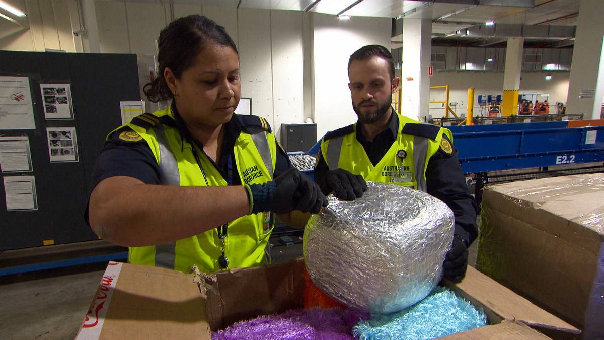 achtung, zoll! willkommen in australien