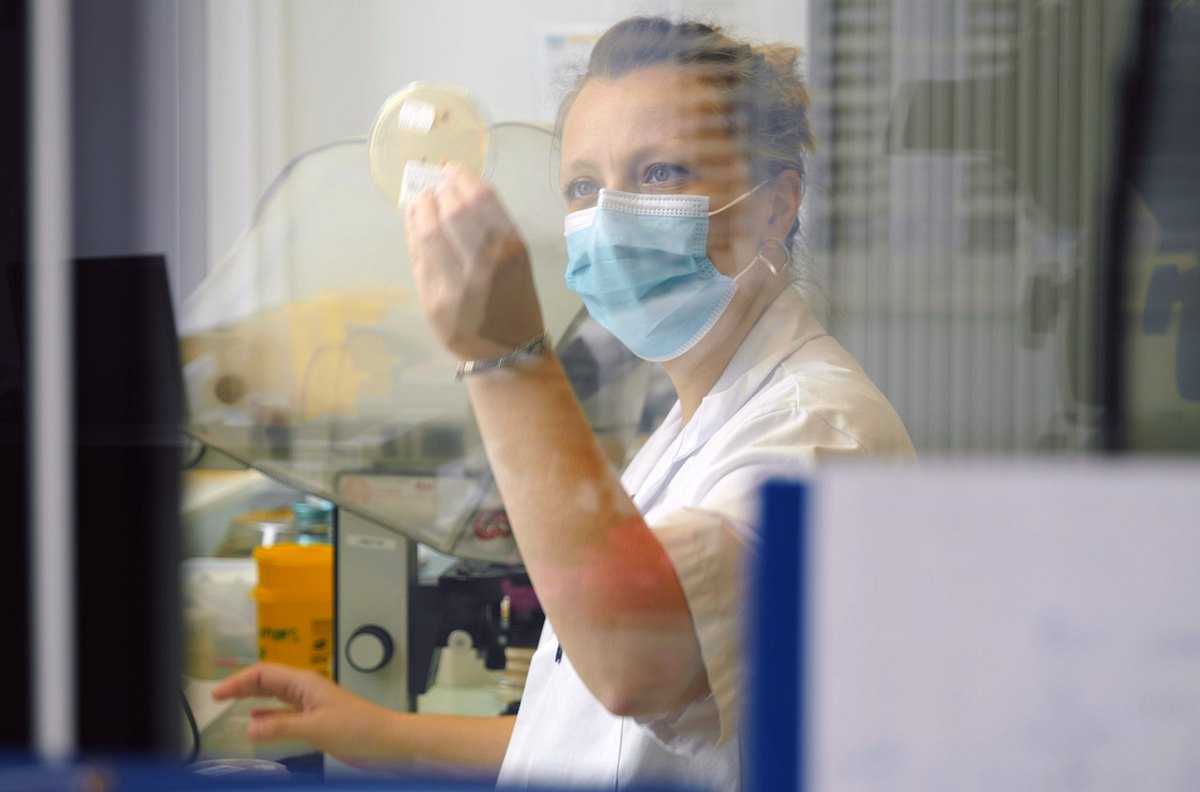 Stille Pandemie - Der globale Kampf gegen Antibiotika-Resistenz stille pandemie - der globale kampf gegen antibiotika-resistenz