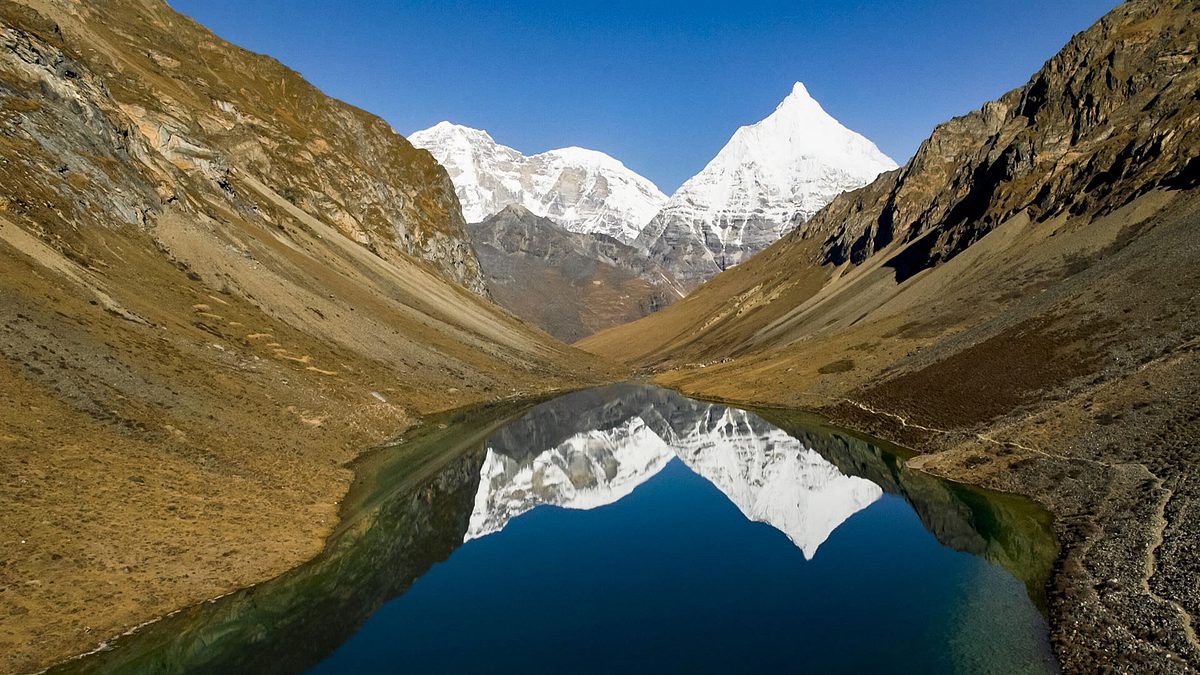 geheimnisvolles bhutan - mit gerlinde kaltenbrunner und heli putz