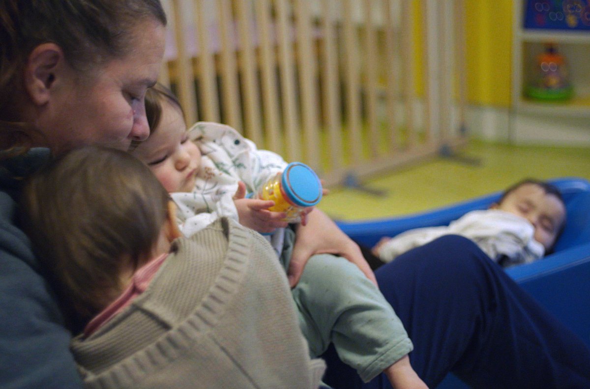Krippen - Kleine Kinder, großes Geld: Die Schattenseite privater Krippen krippen - kleine kinder, großes geld: die schattenseite privater krippen