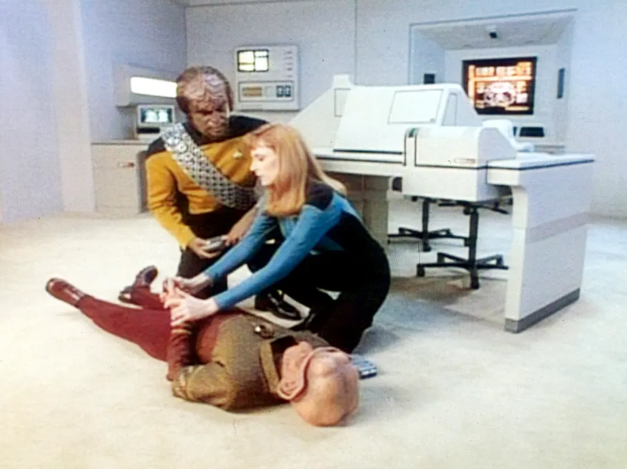 Star Trek - Das nächste Jahrhundert star trek - das nächste jahrhundert