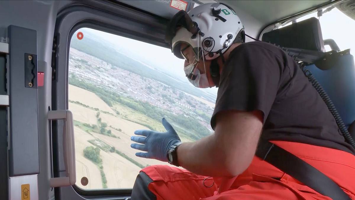 Helicopter ER - Rettung im Anflug helicopter er - rettung im anflug