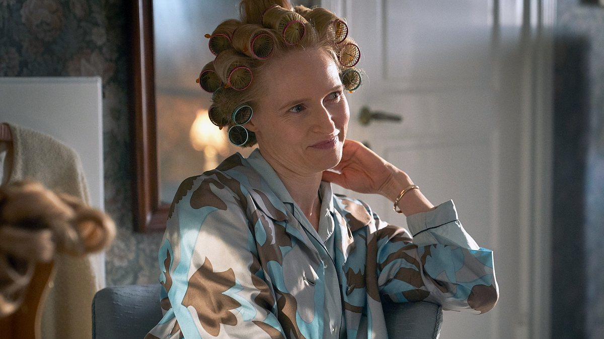 carmen curlers
