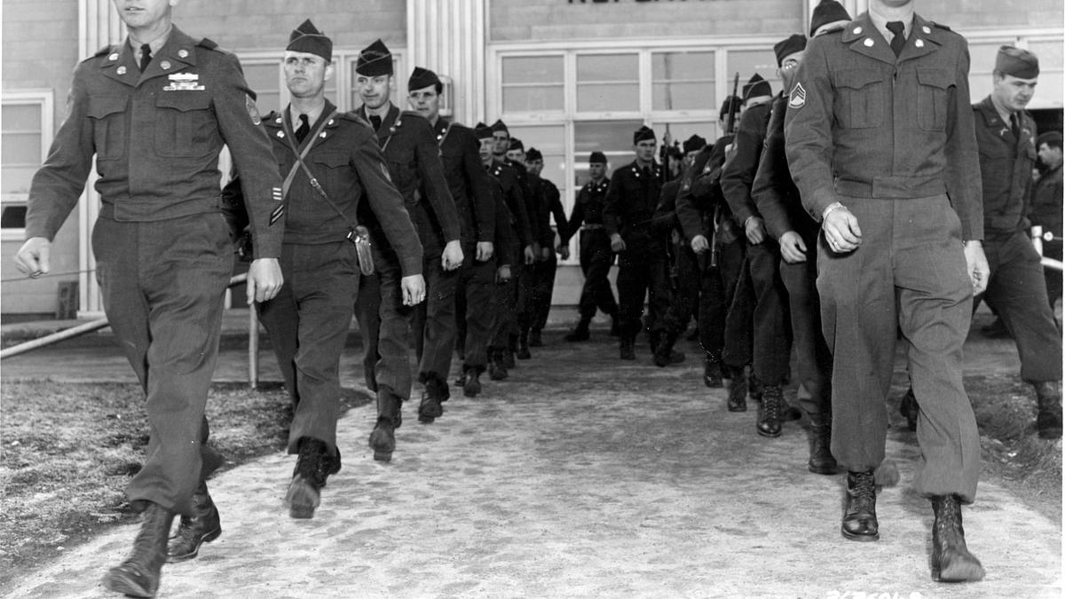 island - frontlinie des kalten krieges: 1951-1973