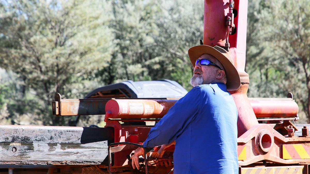 outback opal hunters - edelsteinjagd in australien