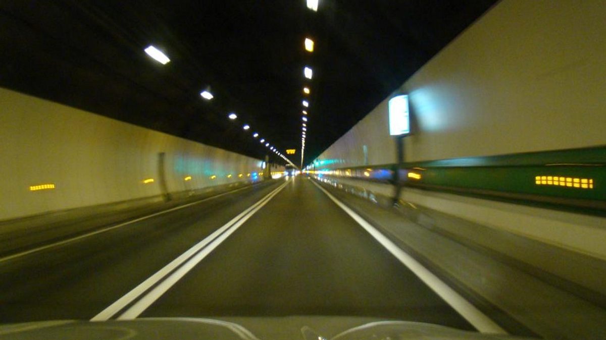 die supertunnel