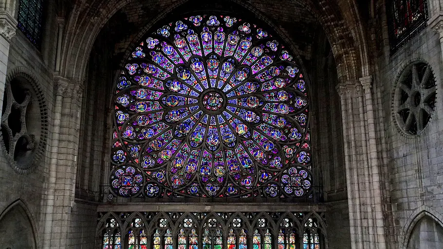 Notre-Dame, die Jahrhundertbaustelle notre-dame, die jahrhundertbaustelle