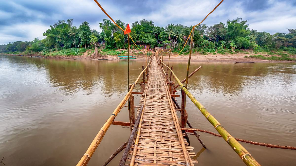 auf dem mekong durch laos