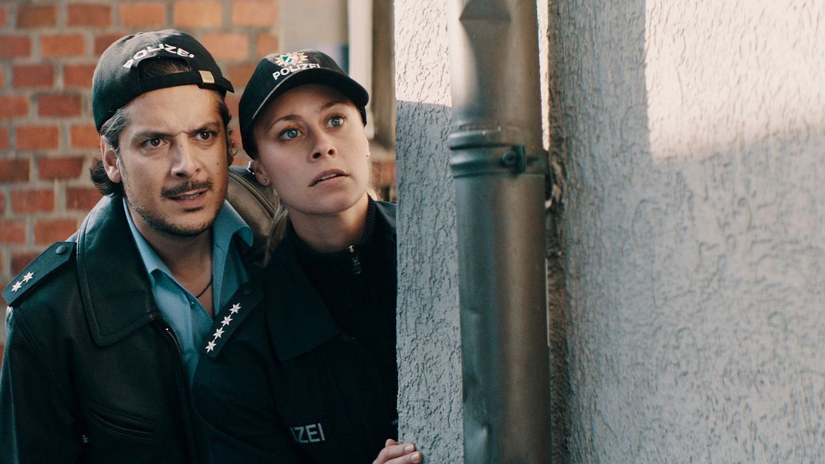 faking bullshit - krimineller als die polizei erlaubt!