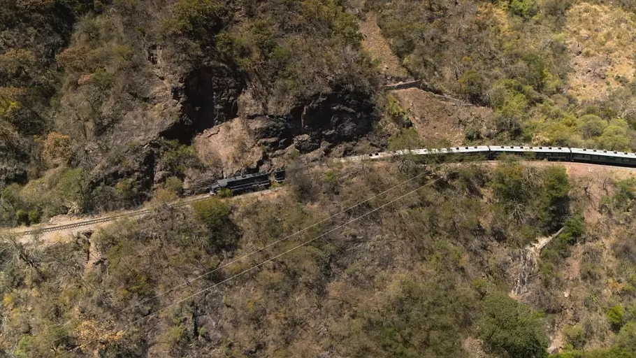 Die schönsten Bahnstrecken von oben die schönsten bahnstrecken von oben
