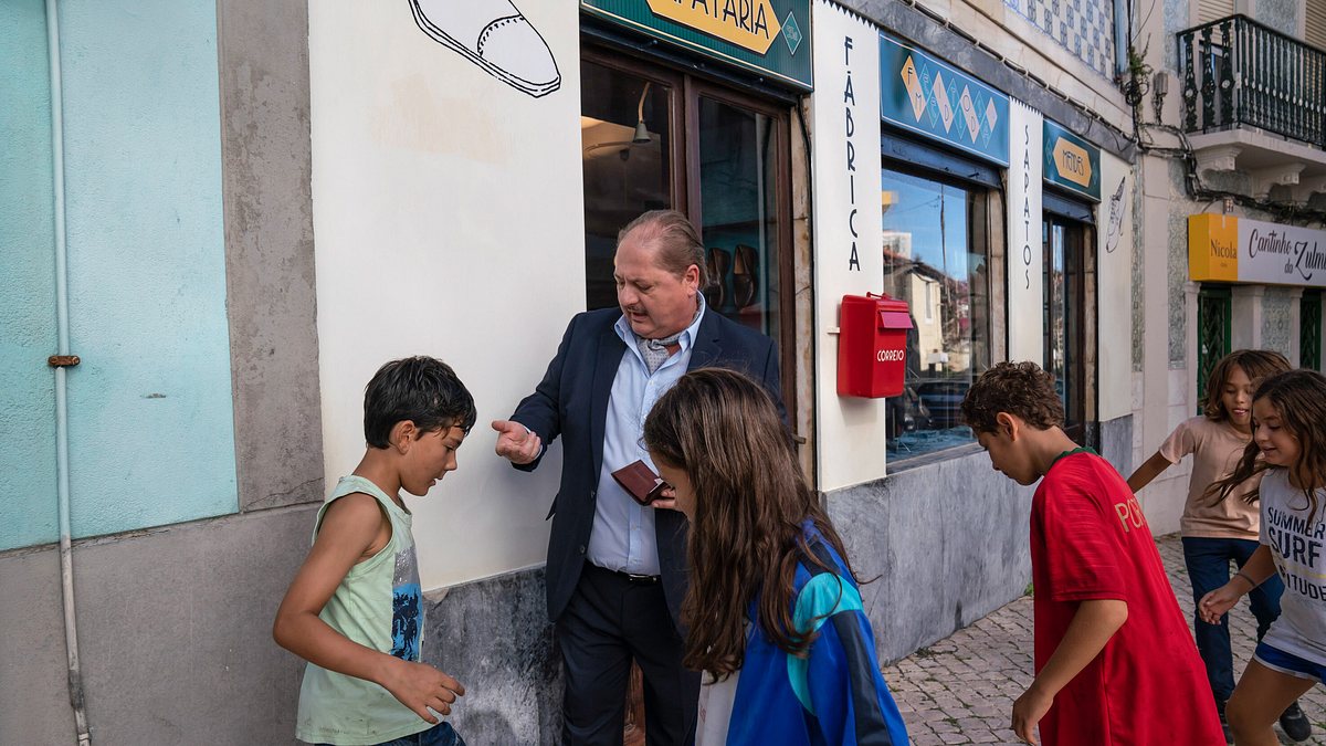 der lissabon-krimi: zum schweigen verurteilt