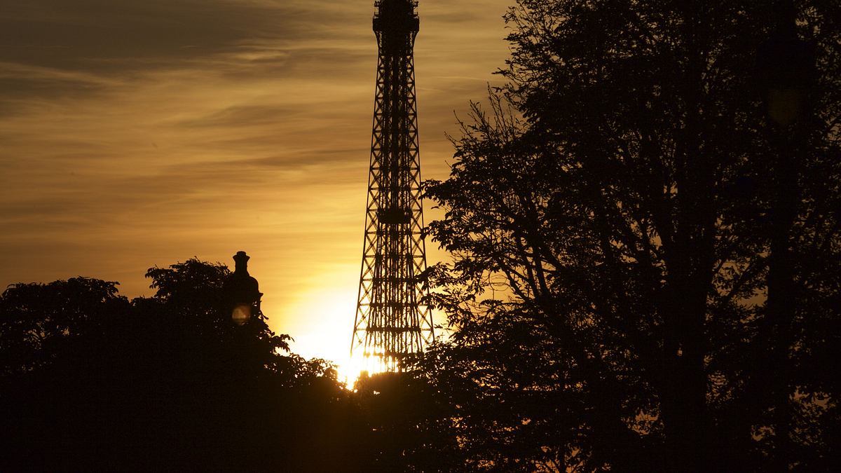 nachbarschaftsgeschichten: paris / berlin