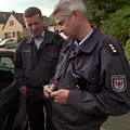 Schneller als die Polizei erlaubt Thumbnail
