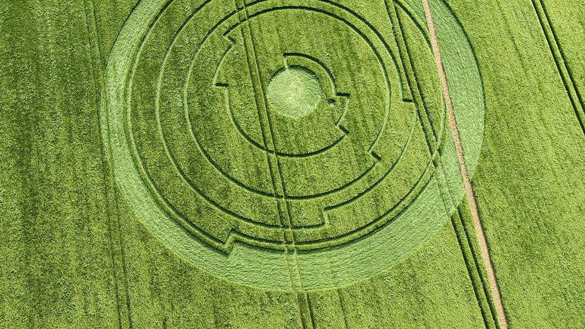 ancient aliens - unerklärliche phänomene