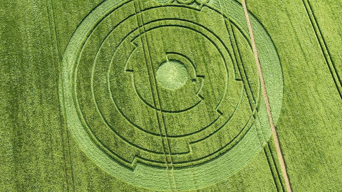 ancient aliens - unerklärliche phänomene