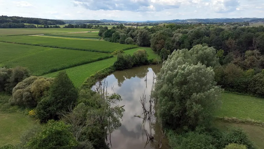 Zwischen Fels und Fluss zwischen fels und fluss