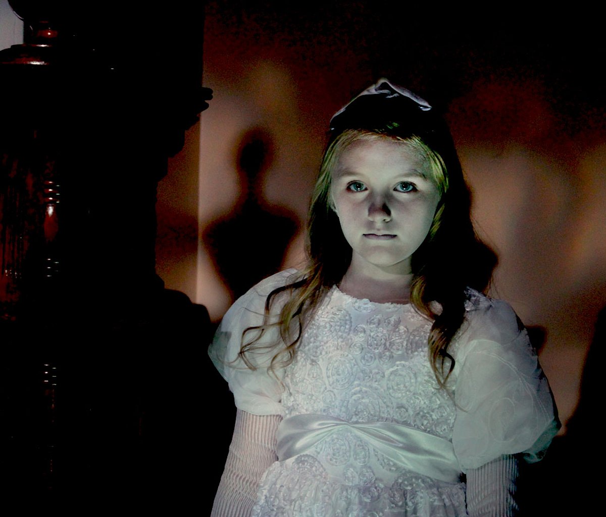 A Haunting - Schatten aus dem Jenseits a haunting - schatten aus dem jenseits