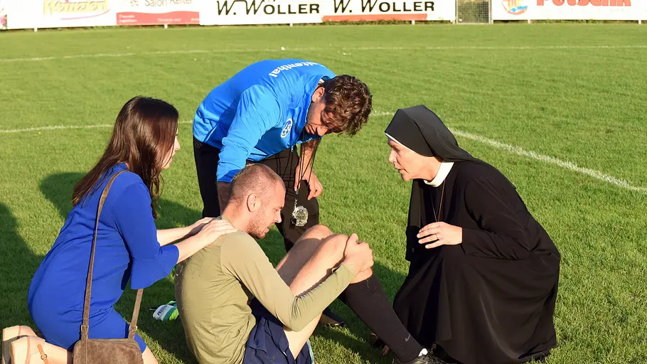 Um Himmels Willen um himmels willen