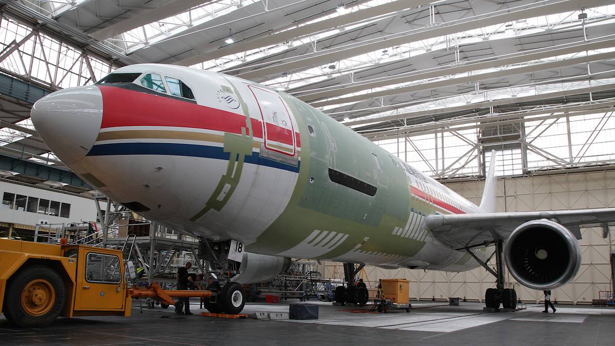 vom passagierjet zum cargo-flieger