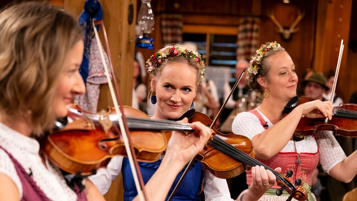 wirtshausmusikanten beim hirzinger