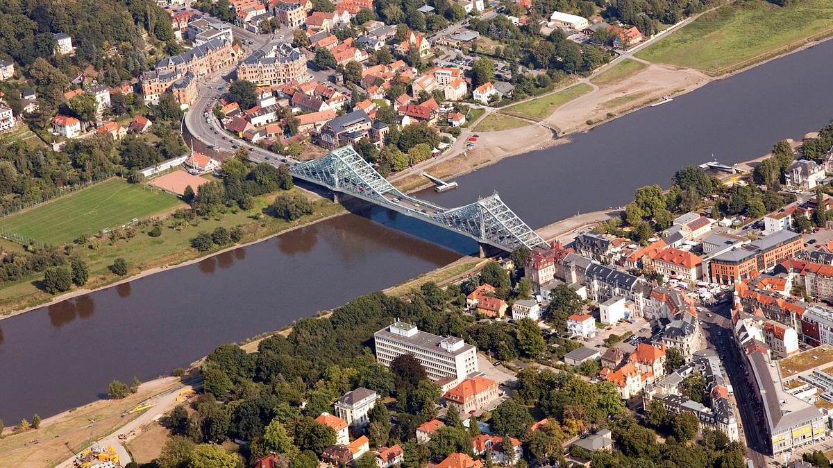 die elbe von oben