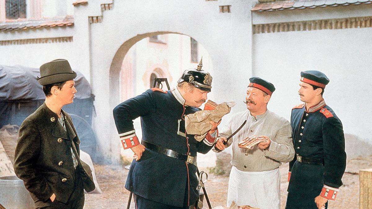 wenn ludwig ins manöver zieht