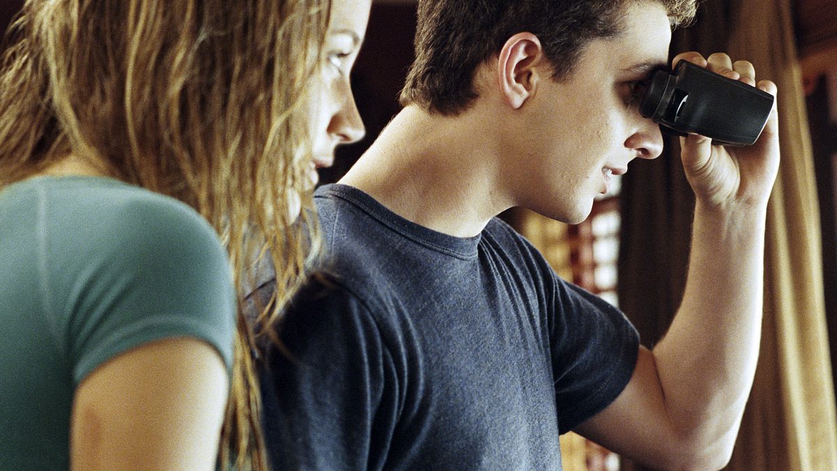 disturbia - auch killer haben nachbarn
