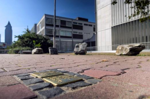 Stolpersteine - gegen das Vergessen