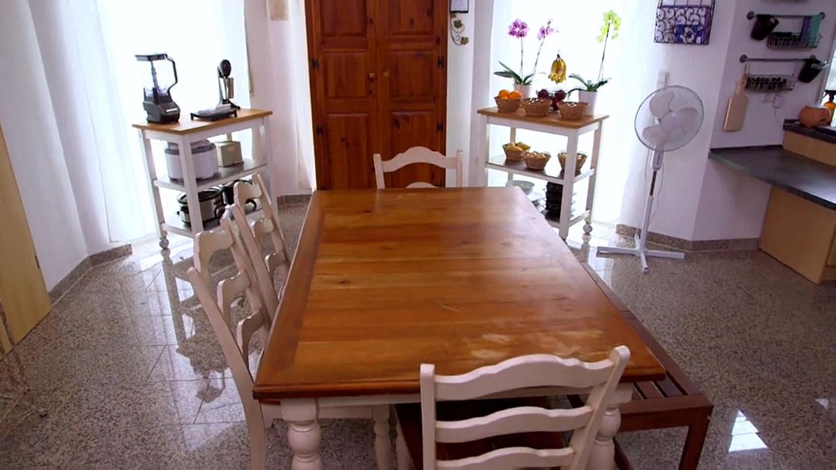 house hunters international