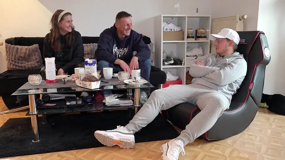 hartz und herzlich - tag für tag benz-baracken
