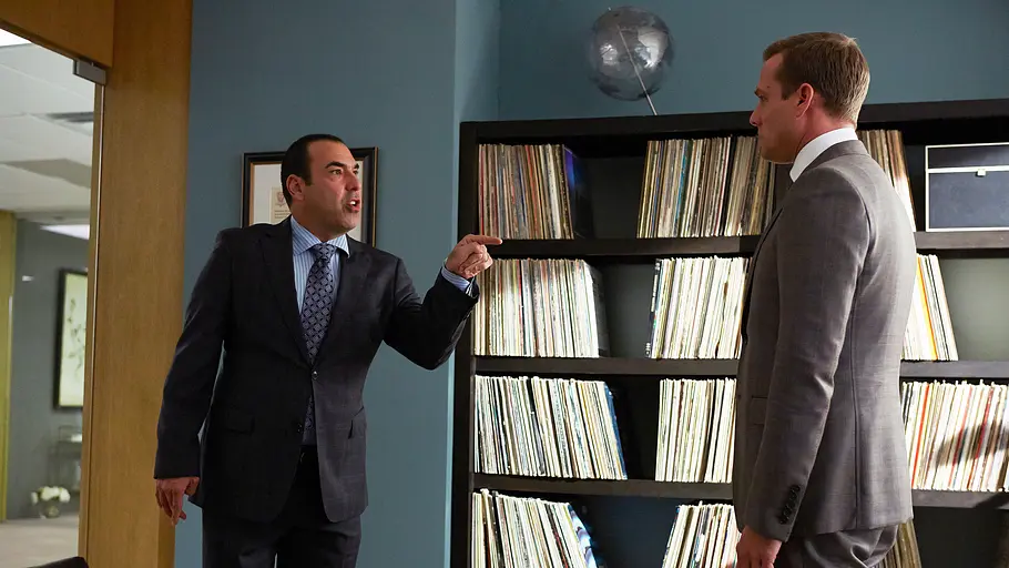 Suits suits