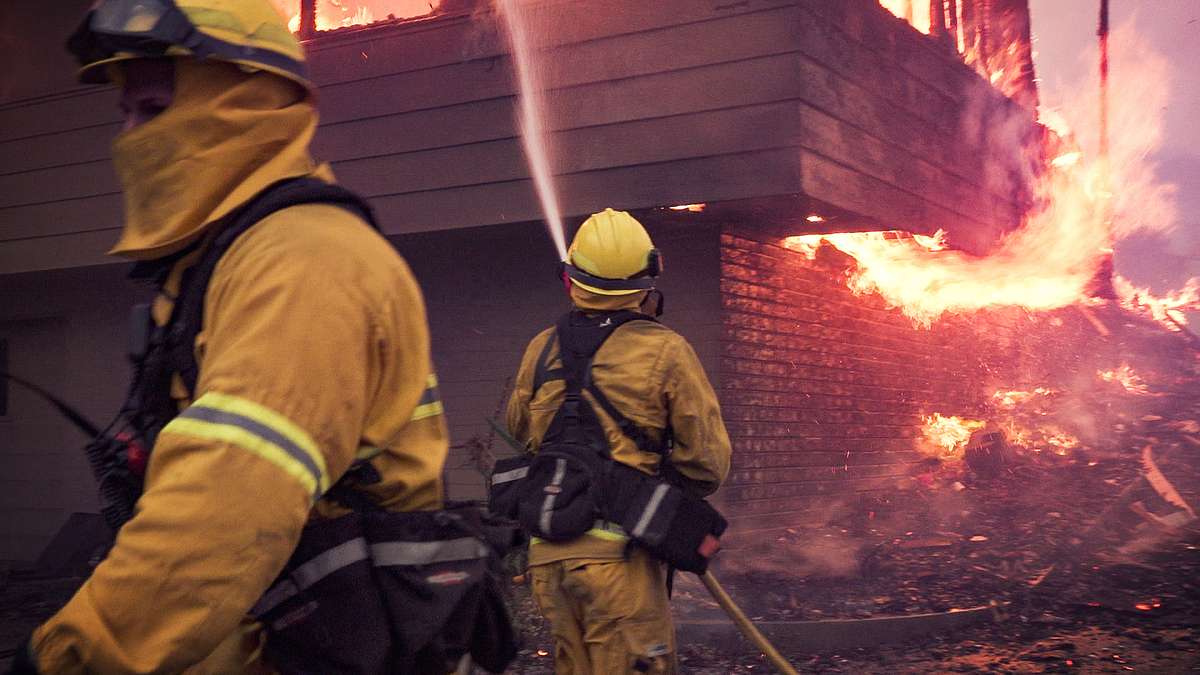 cal fire - feueralarm in kalifornien