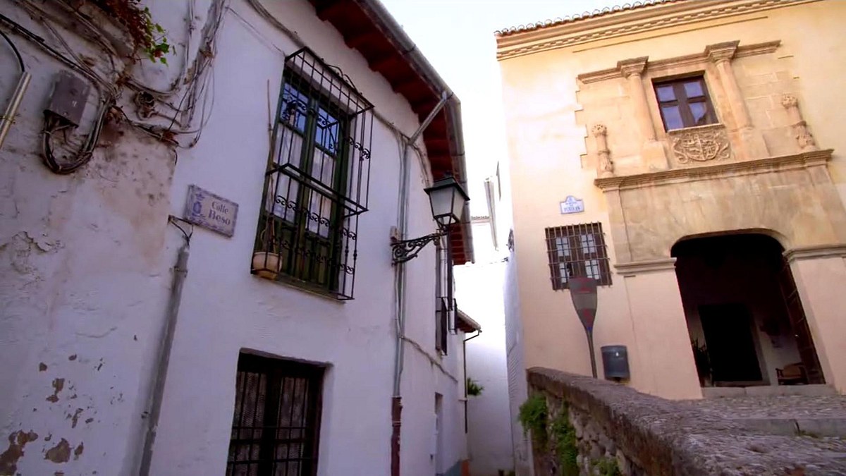 house hunters international