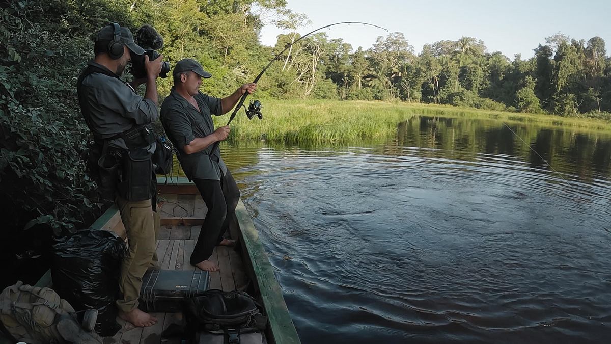 Giganten unter Wasser - Riesenfischen auf der Spur giganten unter wasser - riesenfischen auf der spur