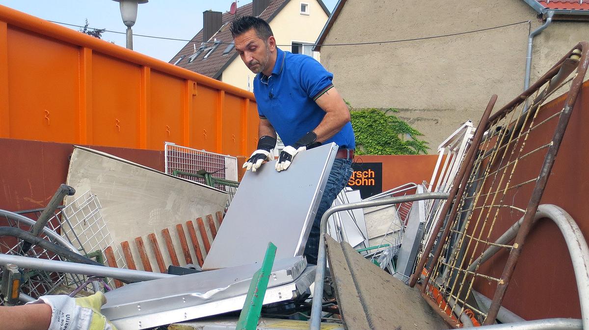der trödeltrupp - das geld liegt im keller