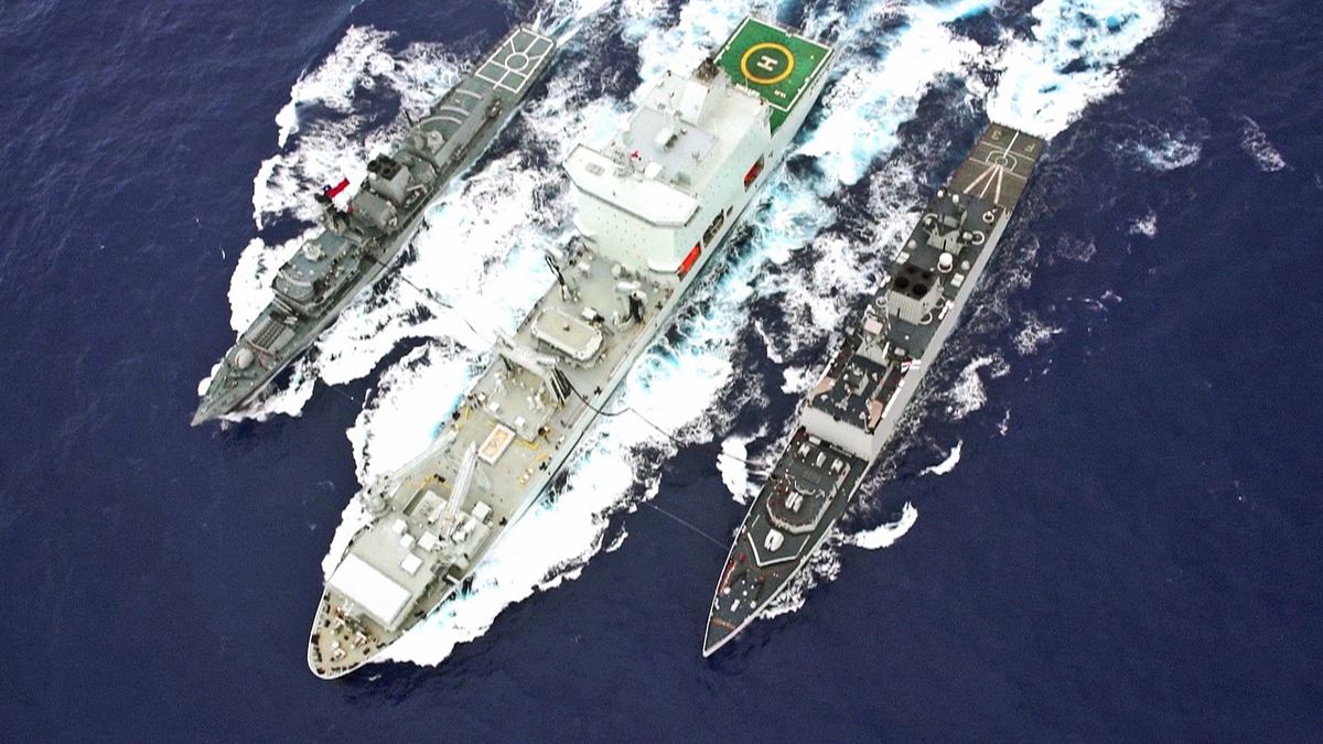 carrier strike group 8 - manöver auf hoher see