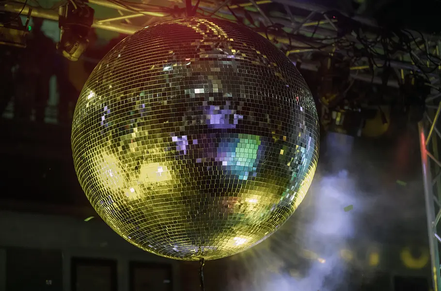 Dorfdisco - Saturday Night Fever auf dem Land dorfdisco - saturday night fever auf dem land