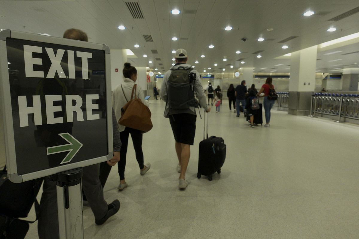 Flughafen New York - Kampf den Schmugglern flughafen new york - kampf den schmugglern