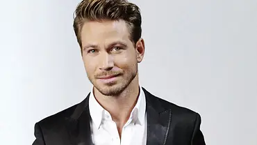 Sebastian Pannek ist der Bachelor 2017 - Foto: Sebastian Pannek ist der Bachelor 2017. Foto: RTL / Stefan Gregorowius