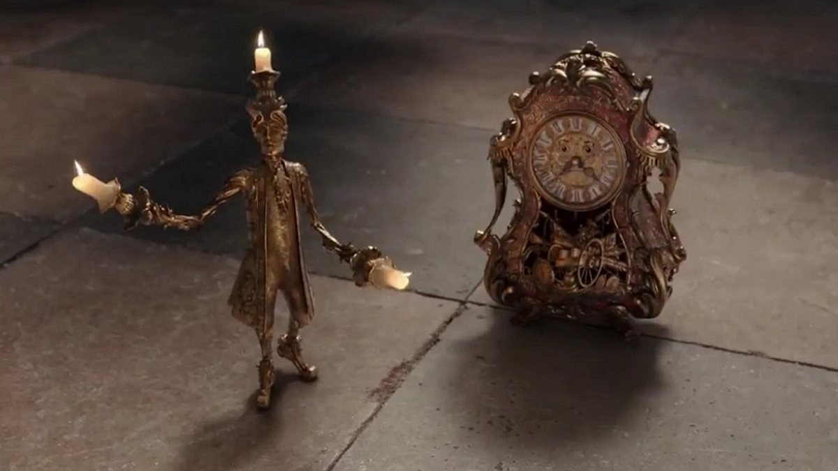 Lumière und Cogsworth in Die Schöne und das Biest
