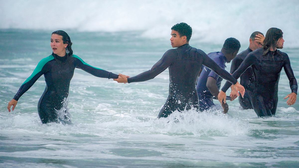 the last wave
