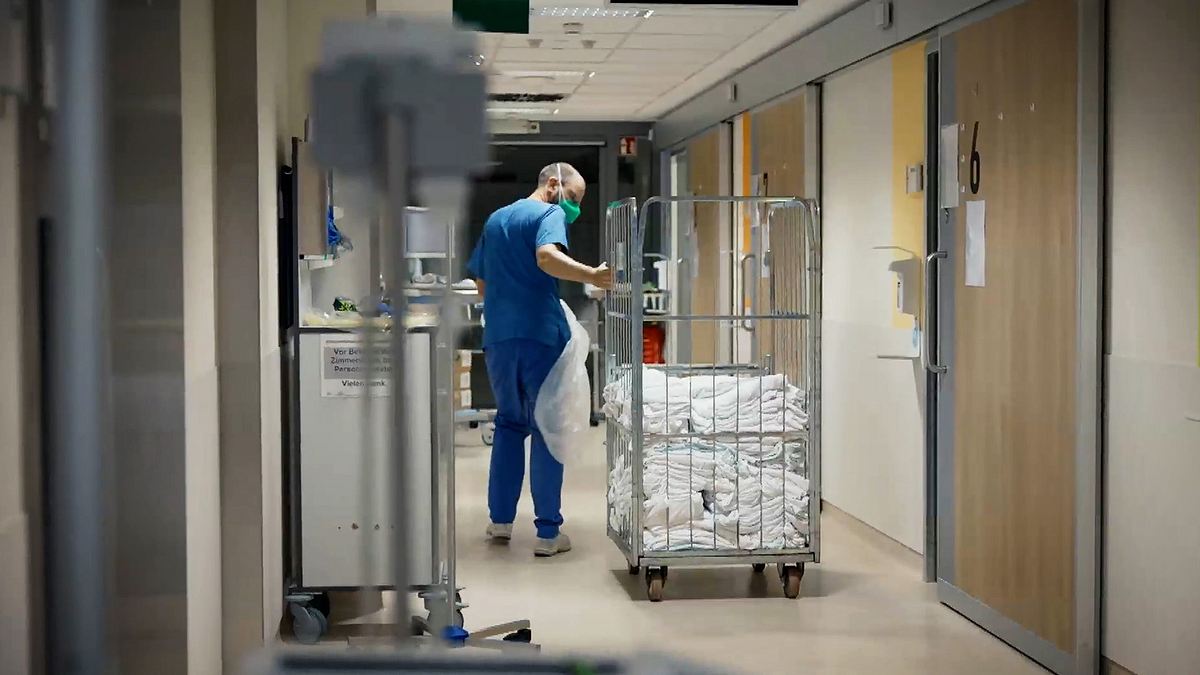 Notaufnahme: Samstagnacht notaufnahme: samstagnacht