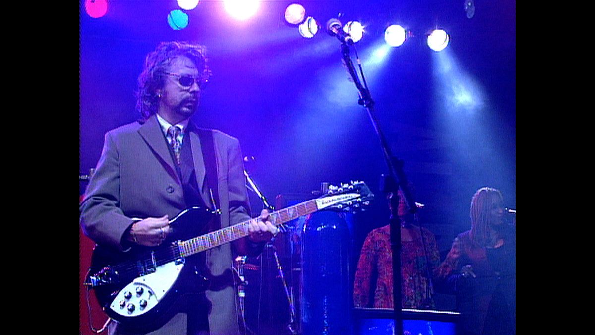 br retro: back on stage