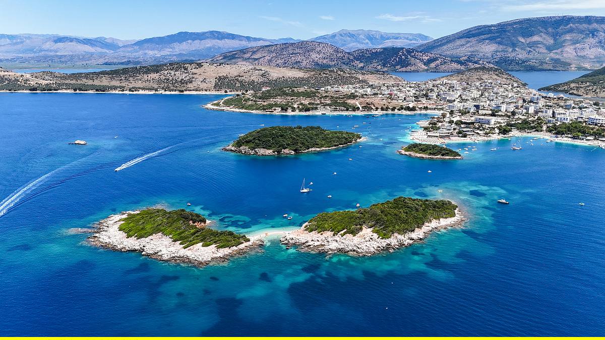 roadtrip durch albanien - tirana, riviera und albanische alpen mit sarazar