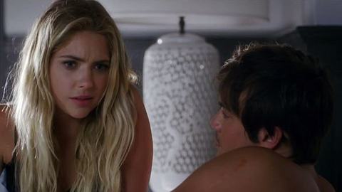 PLL Staffel 7: Hanna und Caleb kommen wieder zusammen - Foto: PLL Staffel 7: Hanna und Caleb kommen wieder zusammen. Screenshot: Freeform