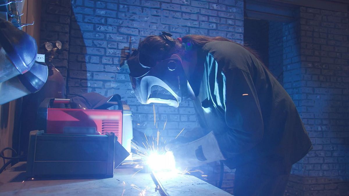 forged in fire - wettkampf der schmiede