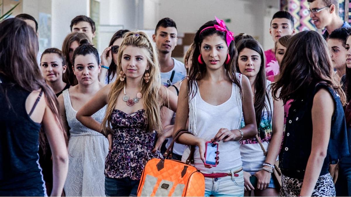 Lumea e a mea